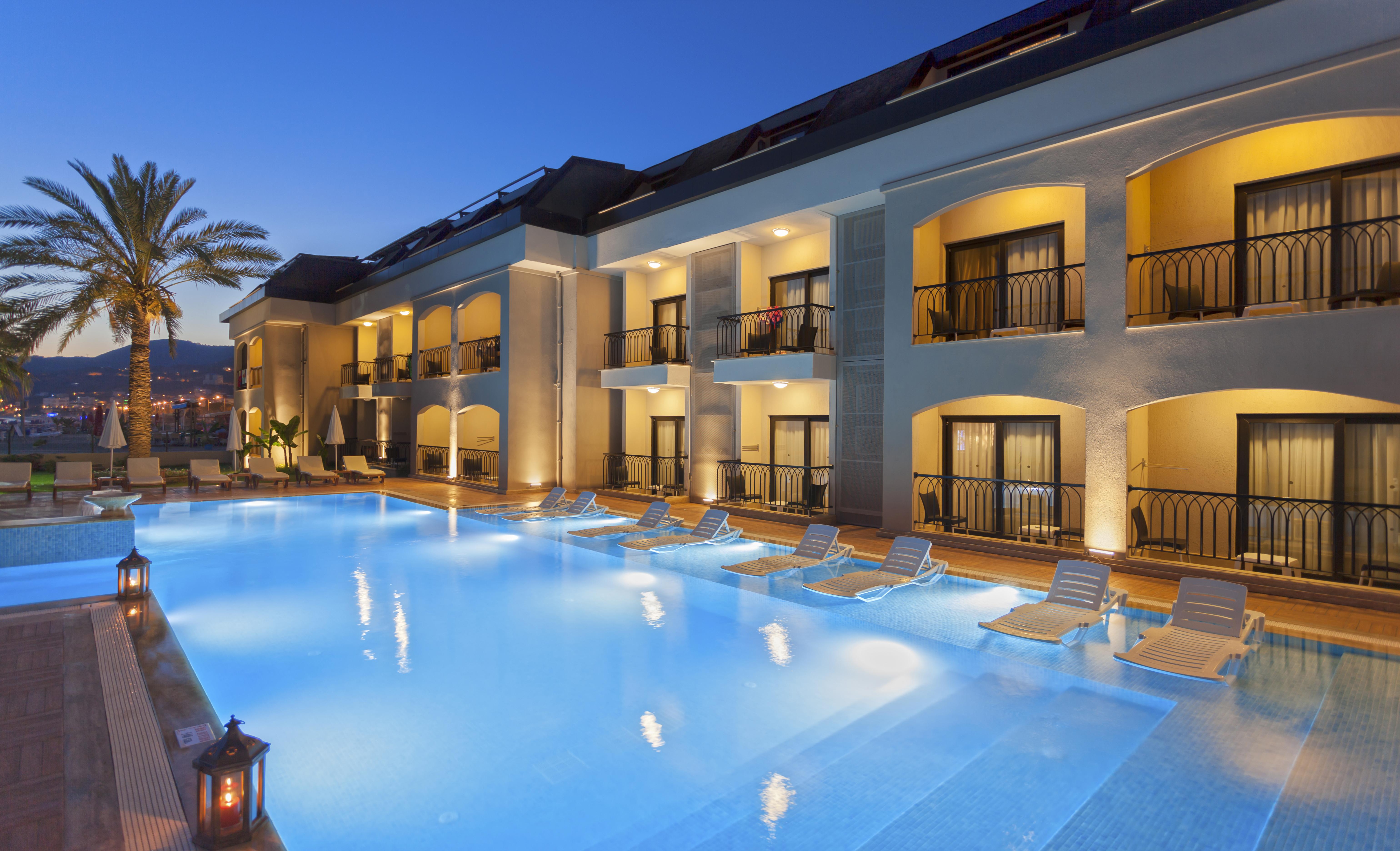 Alaaddin Beach Hotel - Adult Only Alanya Bagian luar foto