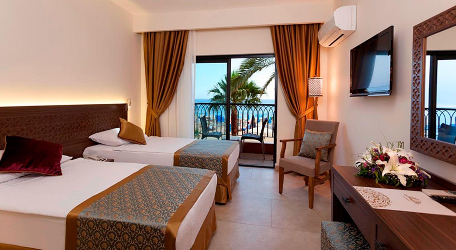 Alaaddin Beach Hotel - Adult Only Alanya Bagian luar foto